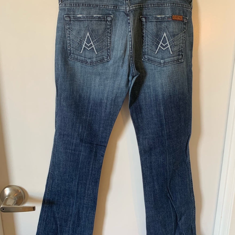 Designer Jean - Picture 2 of 6